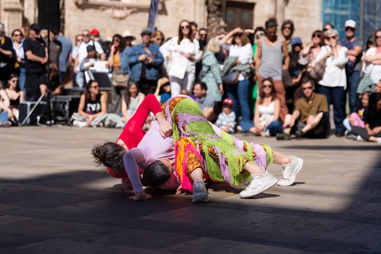 Contemporary Dance collective sin par beim Festival Dansa Valencia