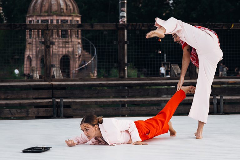 Zeitgenössischer Tanz Cia Carla Sistere beim Nexo Festival Freiburg