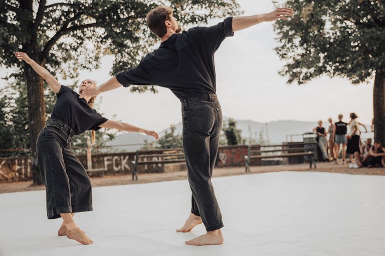 Contemporary Dance von Dance & Movement Company VAYA beim n-e-x-o Festival In Freiburg