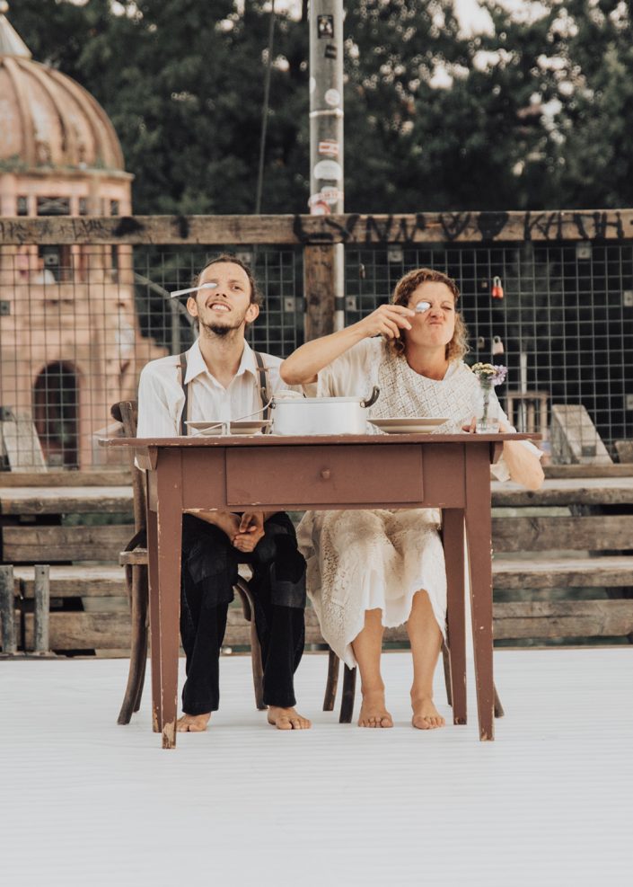Contemporary Dance Cia Nadine Gerspacher beim nexo Festival Freiburg