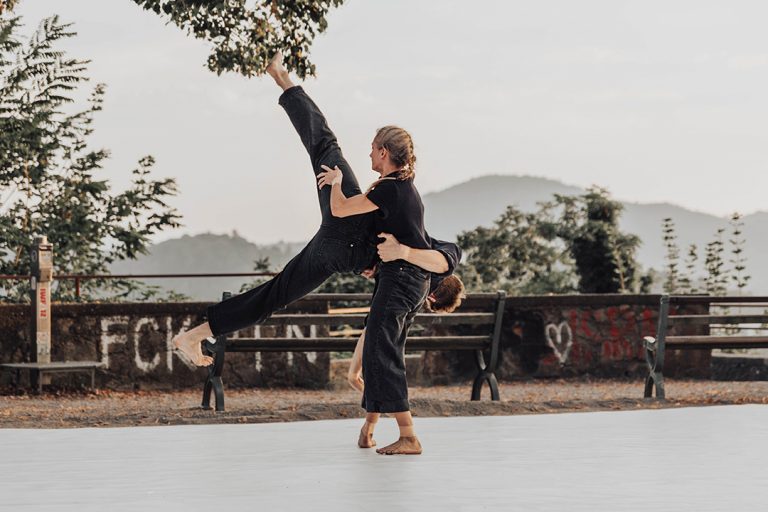 Contemporary Dance von Dance & Movement Company VAYA beim n-e-x-o Festival In Freiburg
